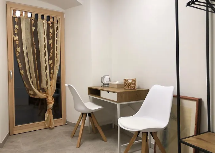 Al Vicolo לינה וארוחת בוקר *